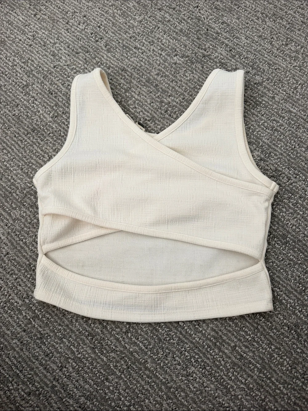 Roxy Cream Ribbed Cross-Back Crop Tank - Picture 3 of 3